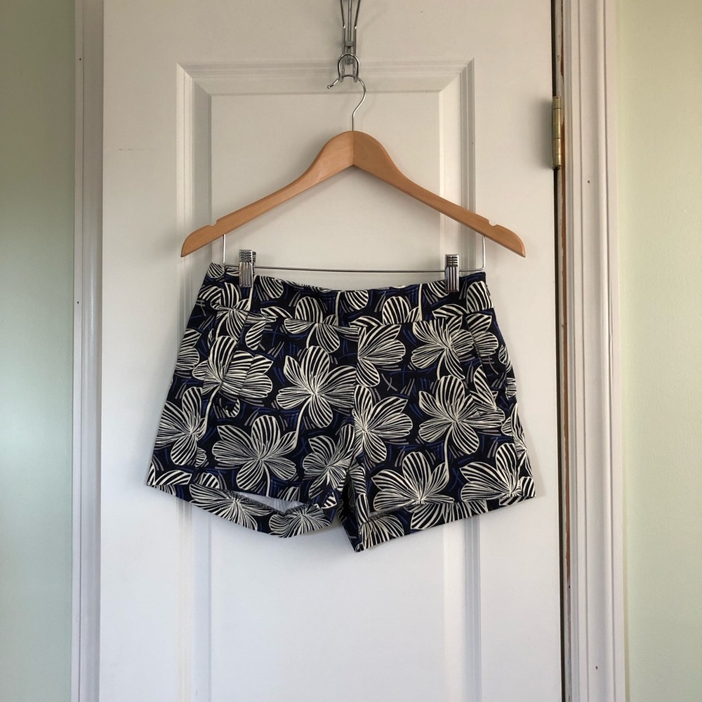 J. Crew Shorts Floral Pattern, sz 0